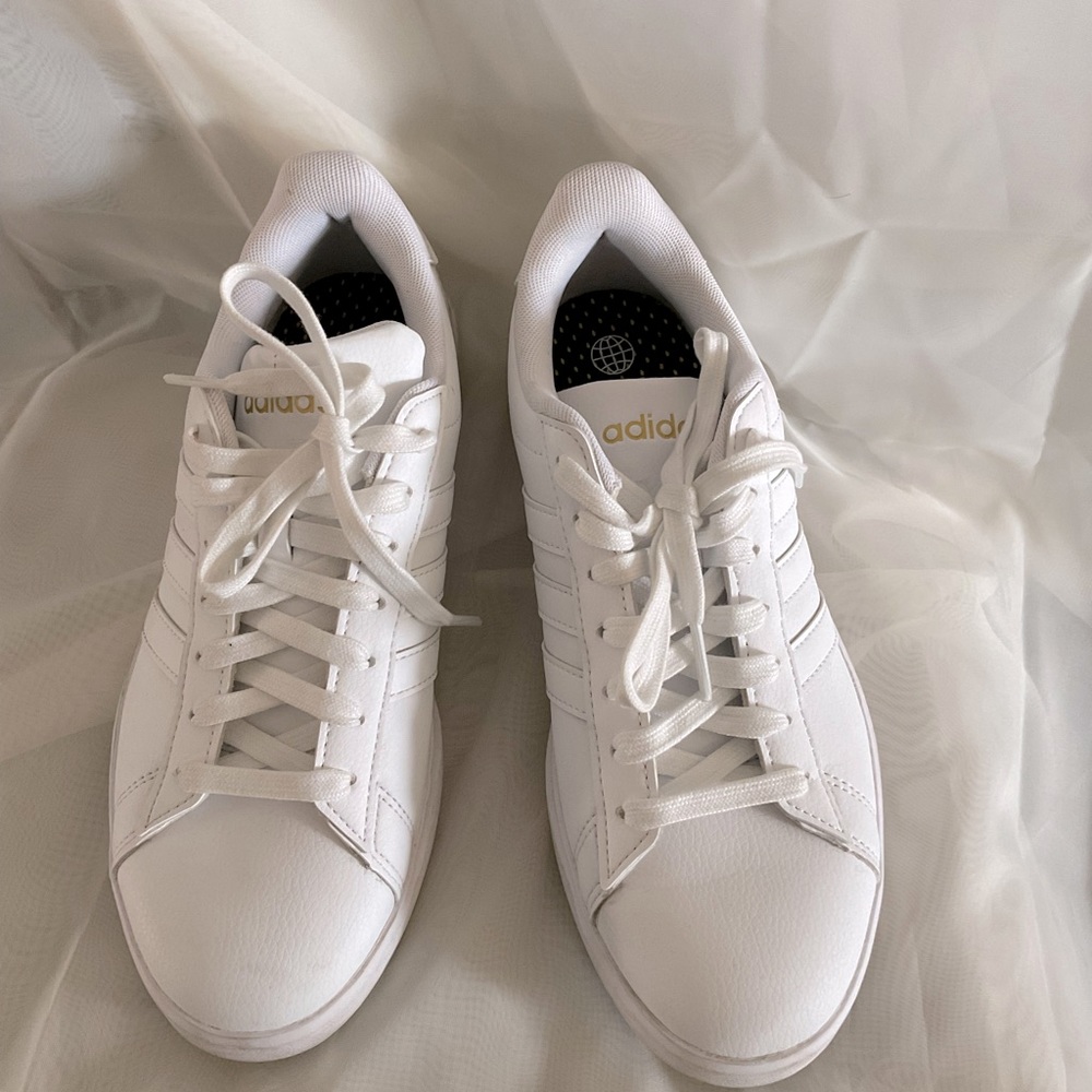 Adidas Women’s Grand Court 2.0 sneakers - Picture 7 of 7